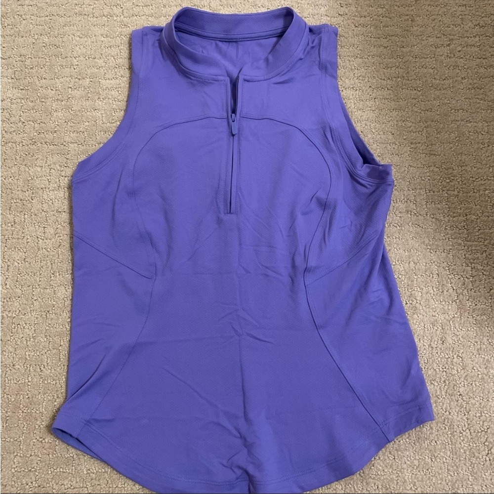 Lululemon size 4 zip golf tank